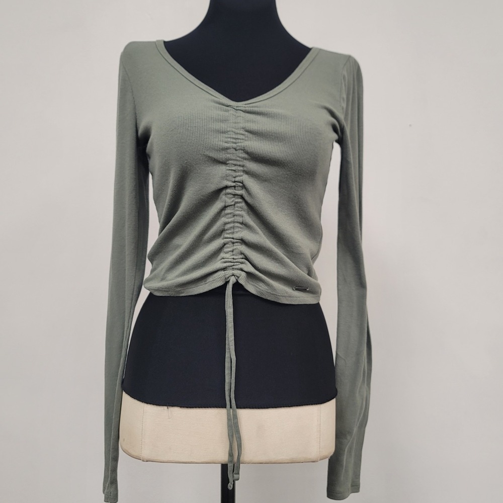 Hollister Womens Ribbed Baby Tee Size S Long Sleeve Top Green Ruched‎ V Neck
